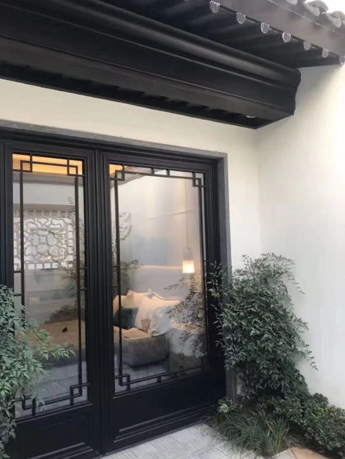 安徽仿古鋁合金門(mén)窗廠家報(bào)價(jià)詳解 五金配件成本與選擇